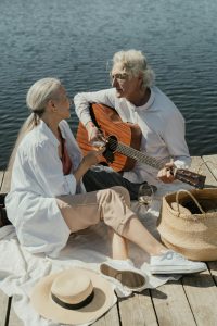 avoid relationship con-artists